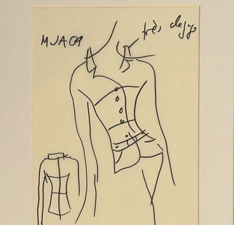 Original Karl Lagerfeld Skizze Modezeichnung für Chanel mit Skizzen von eleganten Outfits und künstlerischen Notizen.